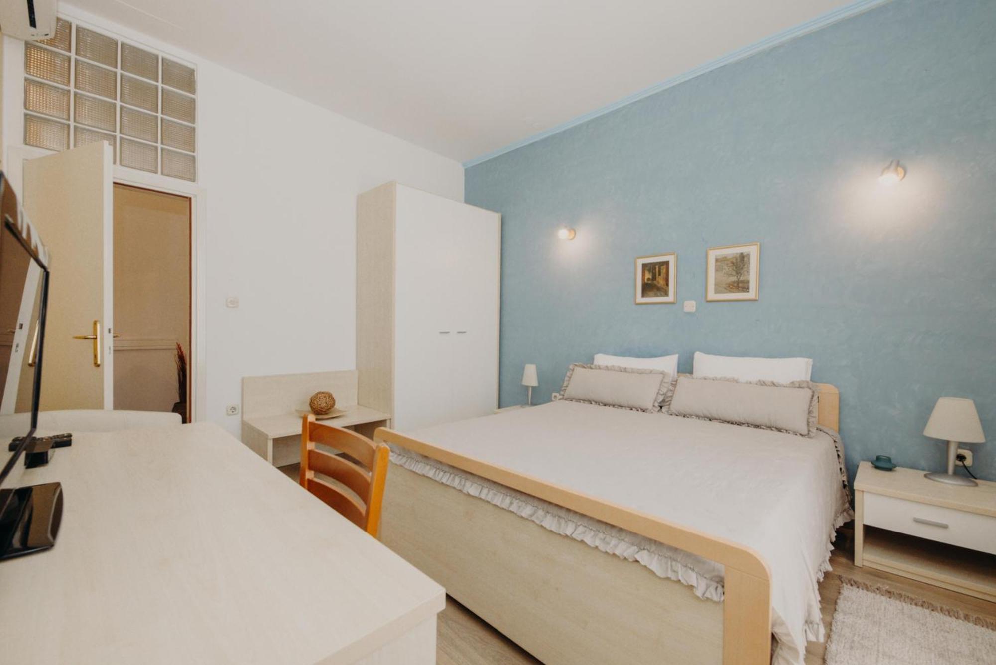 Rooms And Studios Villa Rossella 2 Rovinj Quarto foto