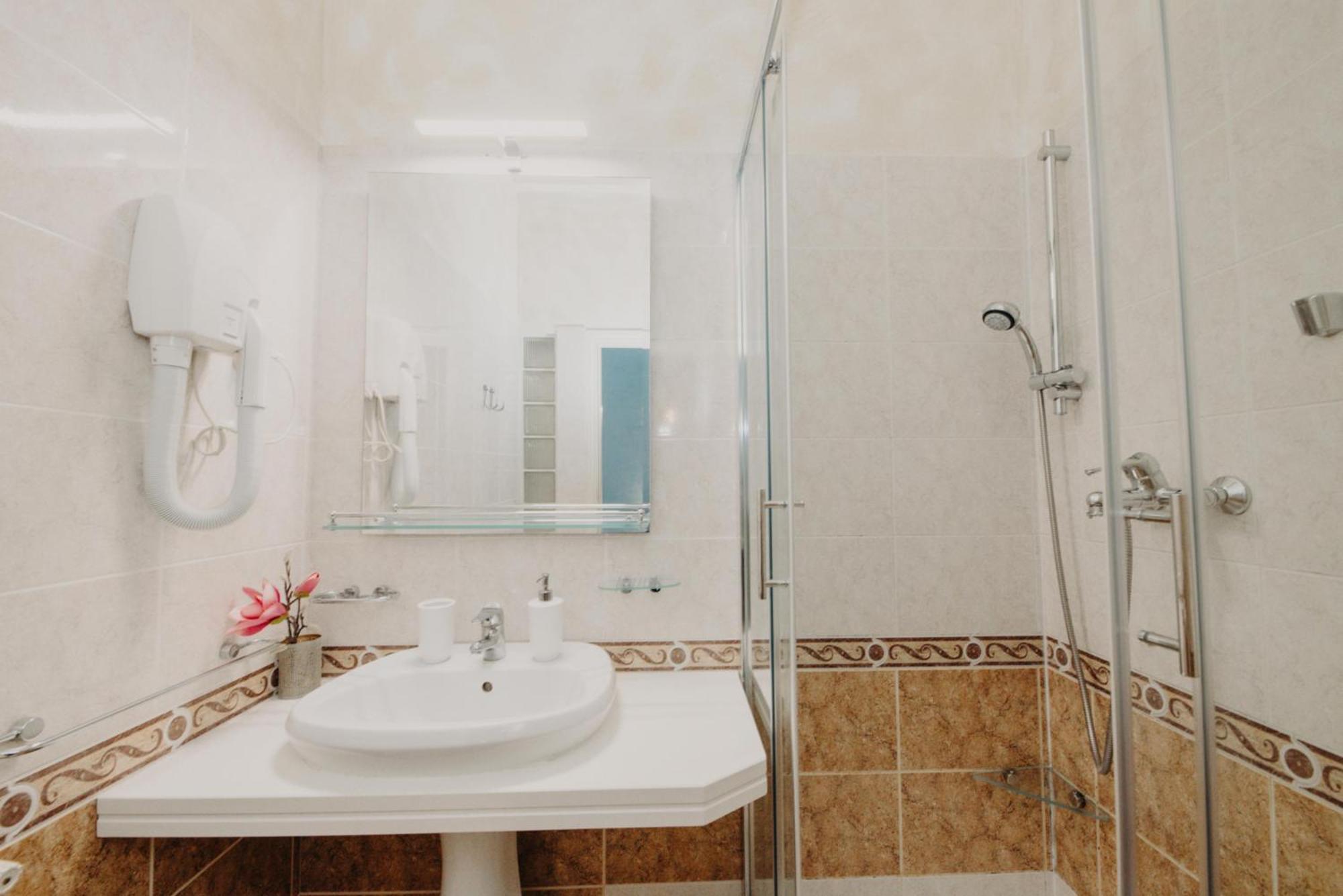 Rooms And Studios Villa Rossella 2 Rovinj Quarto foto