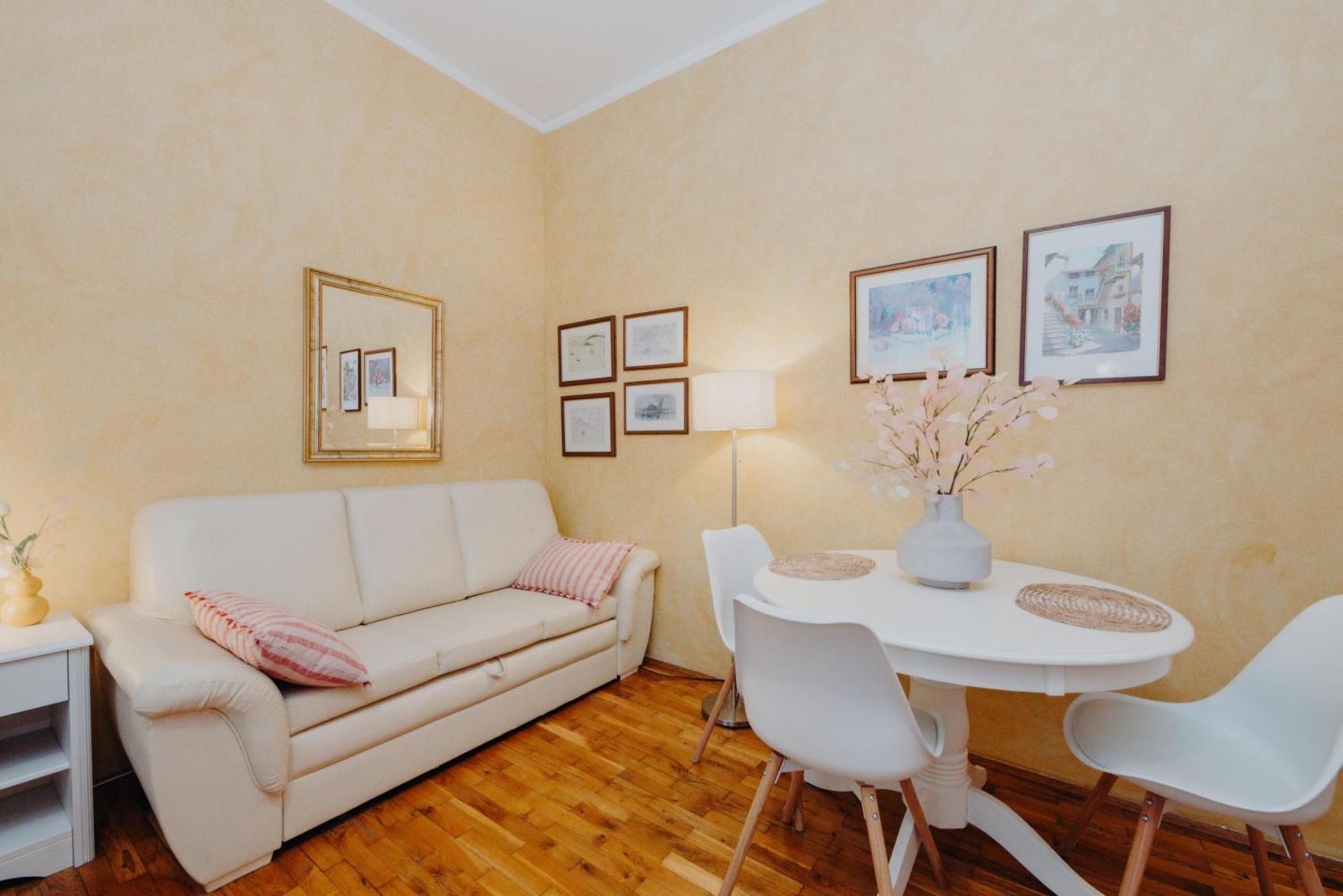 Rooms And Studios Villa Rossella 2 Rovinj Exterior foto