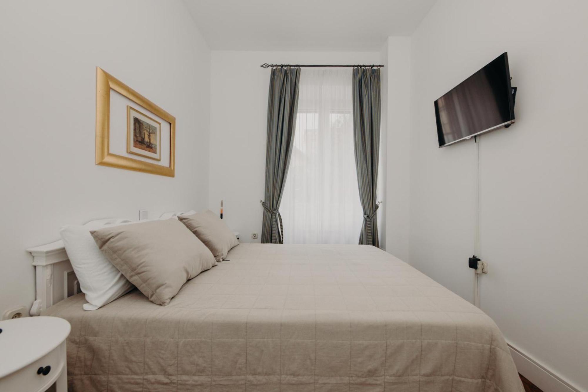 Rooms And Studios Villa Rossella 2 Rovinj Quarto foto